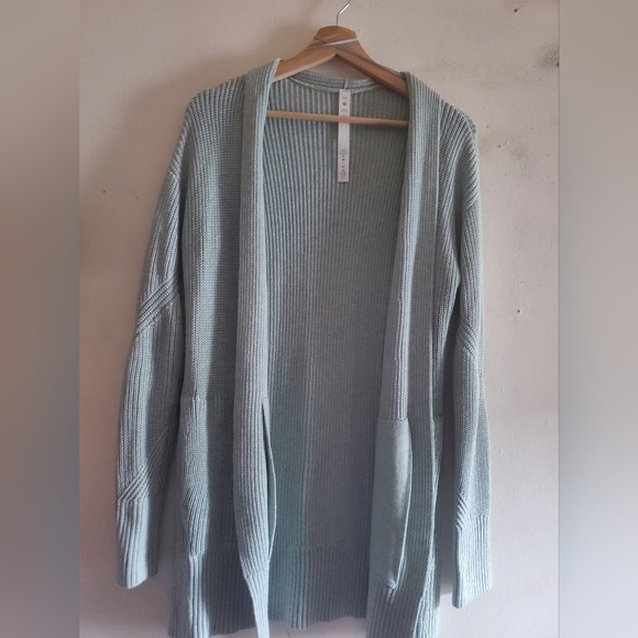 LULULEMON CASHLU SWEATER WRAP SWEATER S/XS. - Picture 1 of 7